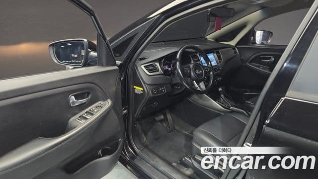 Kia All New Carens Prestige, 2015 10