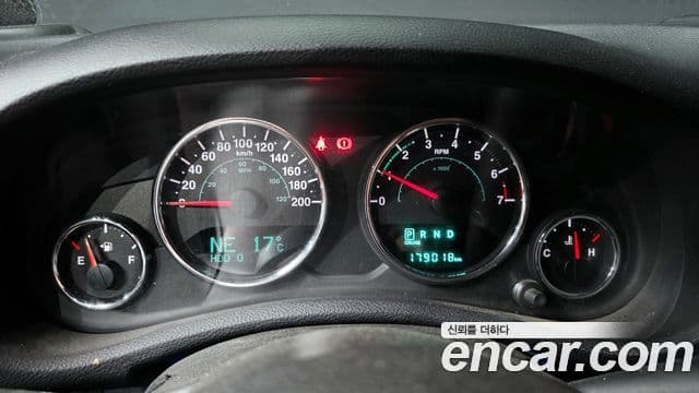 Jeep Wrangler (JK) 3.6 Sahara 4도어, 2017 8