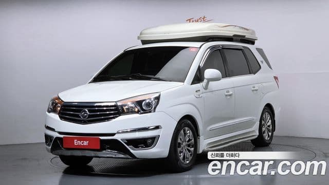 KG모빌리티(SsangYong) Korando 투리스모 4WD outdoor Edition 9인승, 2017 1