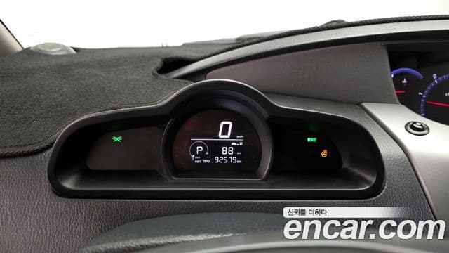 KG모빌리티(SsangYong) Korando 투리스모 4WD outdoor Edition 9인승, 2017 8