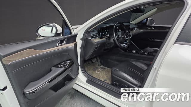 Kia K5 3세대 Noblesse, 2022 10