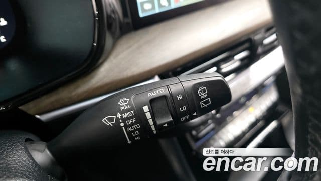 Kia Mohave The / новый Master Platinum, 2023 18