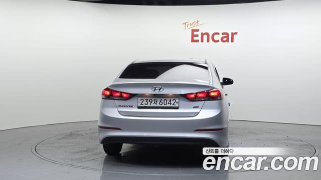 Hyundai Avante AD Style, 2017 4