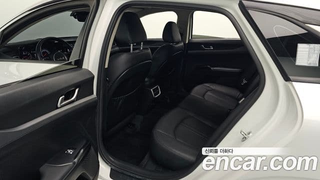 Kia K5 3세대 Prestige, 2022 12