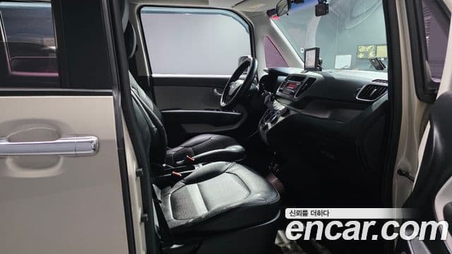 Kia Ray Luxury, 2015 10