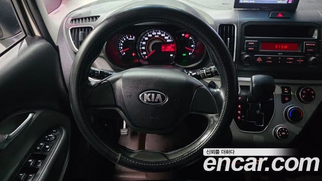 Kia Ray Luxury, 2015 13