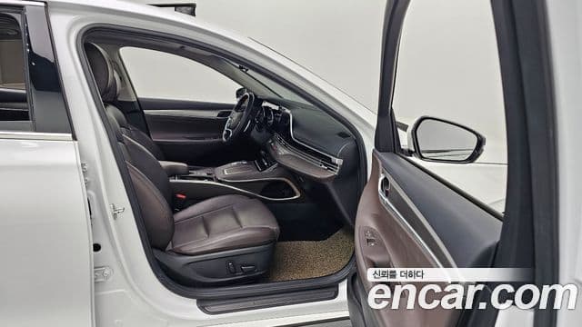 Hyundai The / новый New Grandeur IG Premium Choice, 2021 12