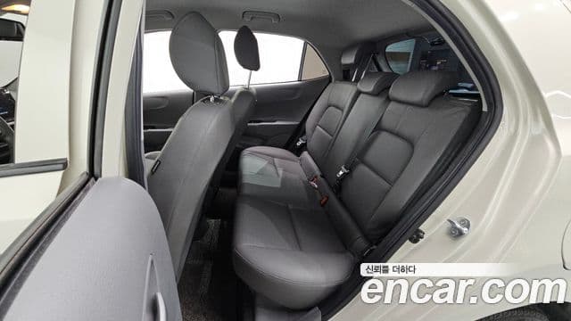 Kia Morning Urban (JA) Prestige, 2021 12