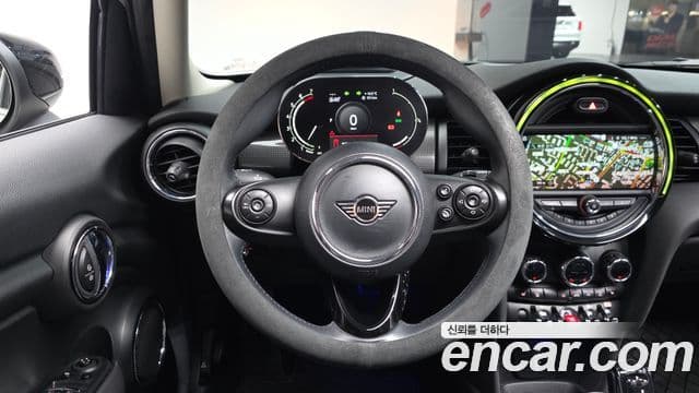 Mini Cooper 3세대, 2021 13