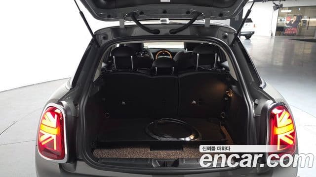 Mini Cooper 3세대, 2021 20