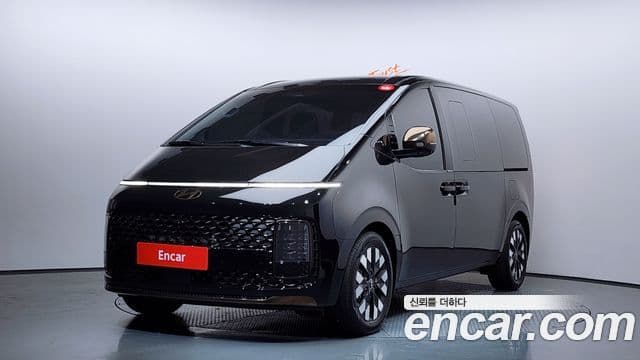 Hyundai Staria Inspiration, 2025 1