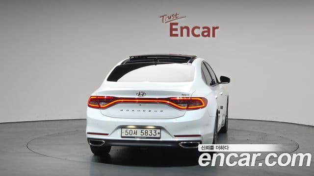 Hyundai Grandeur IG гибрид Special, 2019 4