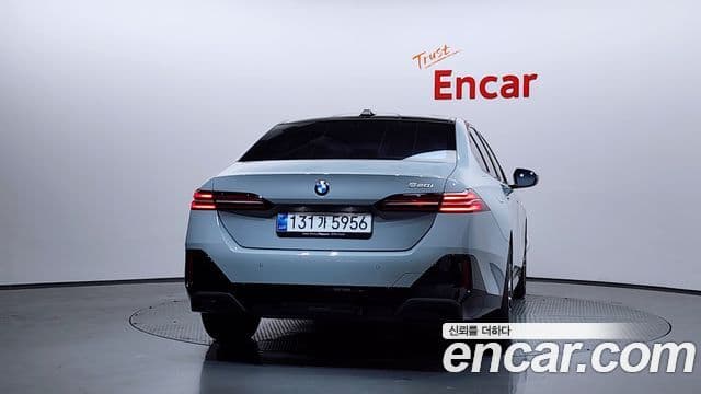 BMW 5시리즈 (G60) 520i M Sport, 2025 4