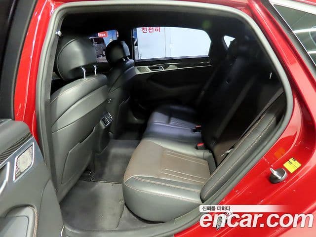 Genesis G80 Sport, 2017 7