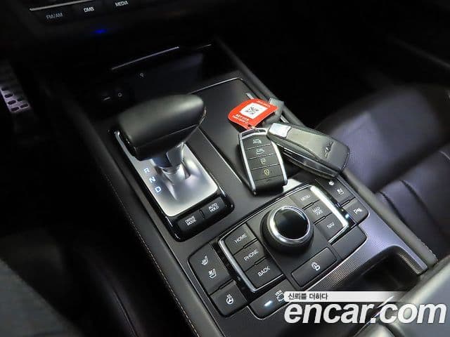 Genesis G80 Sport, 2017 13