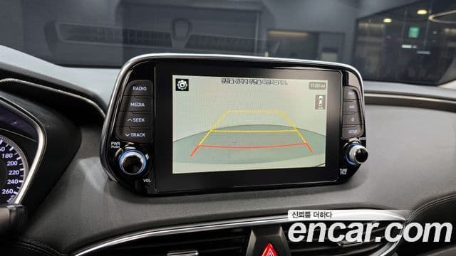 Hyundai Santa Fe TM Exclusive, 2019 17