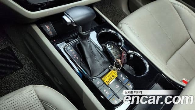 Kia The / новый New Carnival Special, 2019 9