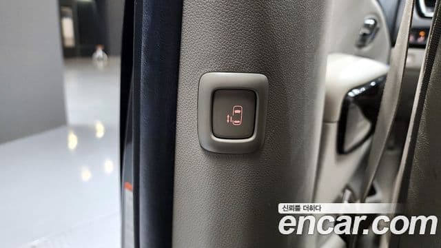 Kia The / новый New Carnival Special, 2019 18