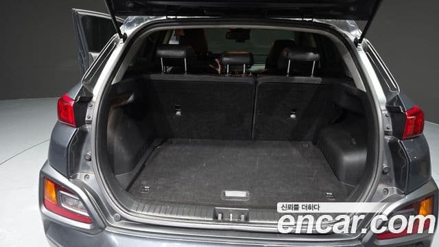 Hyundai Kona Modern Art, 2018 20