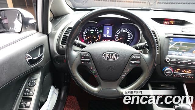 Kia K3 Prestige, 2015 13
