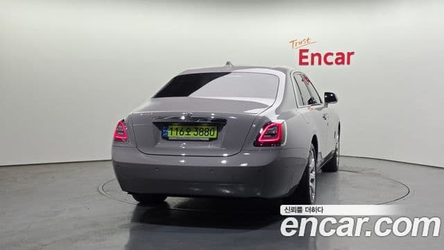Rolls-Royce 고스트 2세대, 2024 4