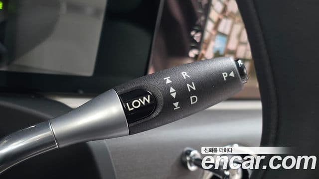 Rolls-Royce 고스트 2세대, 2024 9