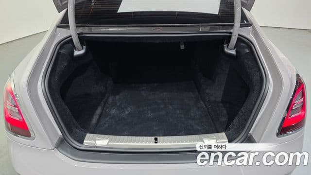 Rolls-Royce 고스트 2세대, 2024 20