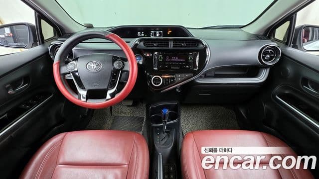 Toyota 프리우스 C, 2019 7