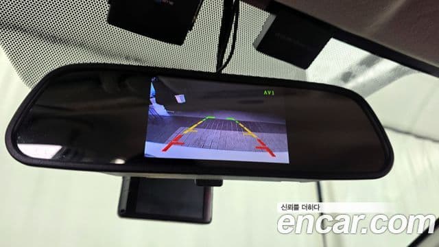 Toyota 프리우스 C, 2019 15