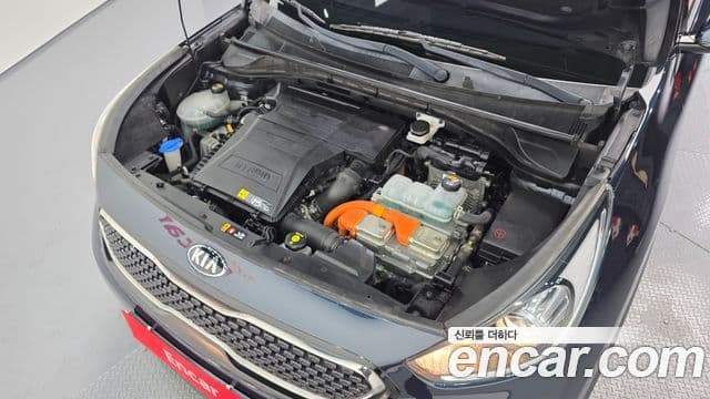 Kia Niro Prestige, 2018 6