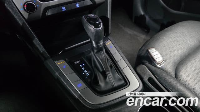 Hyundai Avante AD 1.6 GDI Value Plus, 2018 9