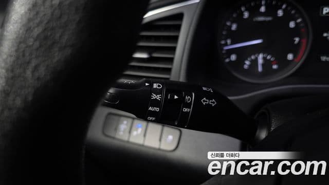 Hyundai Avante AD 1.6 GDI Value Plus, 2018 16