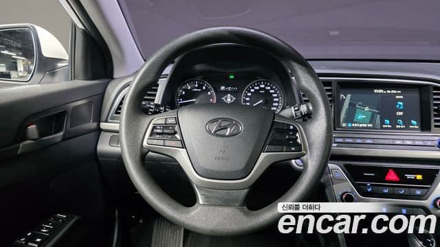 Hyundai Avante AD 1.6 GDI Value Plus, 2018 17