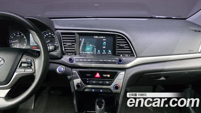 Hyundai Avante AD 1.6 GDI Value Plus, 2018 18