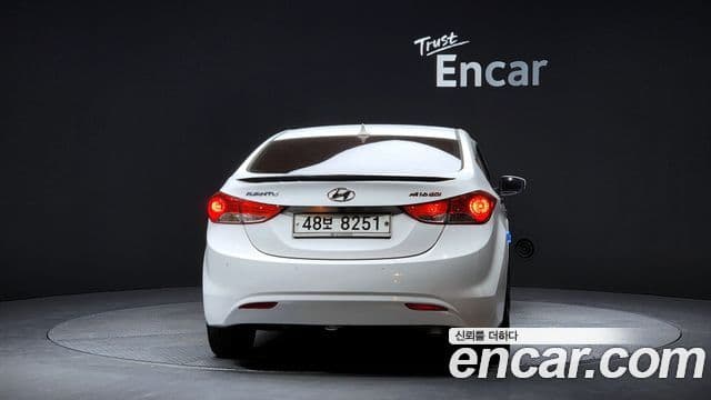 Hyundai Avante MD Luxury, 2012 4