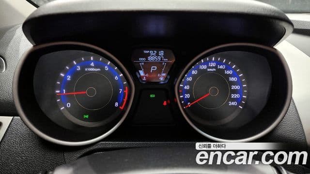 Hyundai Avante MD Luxury, 2012 8