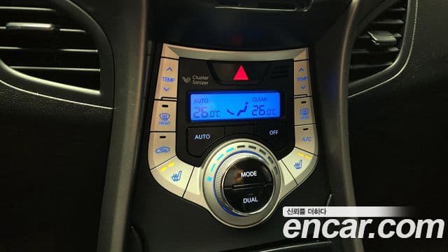 Hyundai Avante MD Luxury, 2012 19