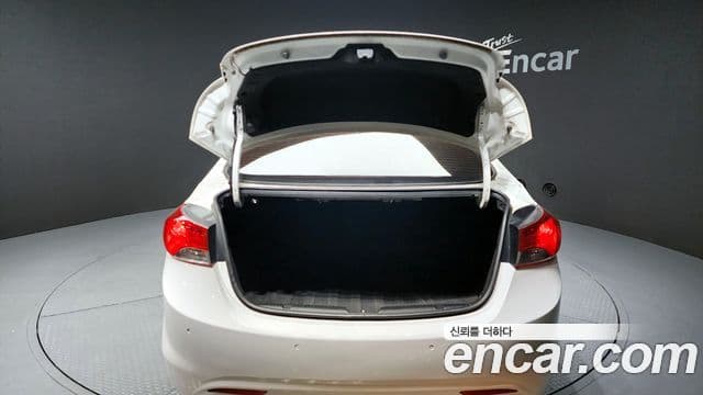 Hyundai Avante MD Luxury, 2012 20