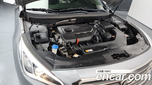 Hyundai LF Sonata Style, 2015 6