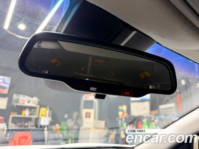 Kia Niro Plus Light (таксомоторный тип), 2023 18