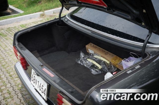 Mercedes-Benz SEL/SEC W126, 1991 19
