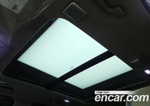 Cadillac Escalade 5세대 ESV Premium Luxury Platinum, 2022 4