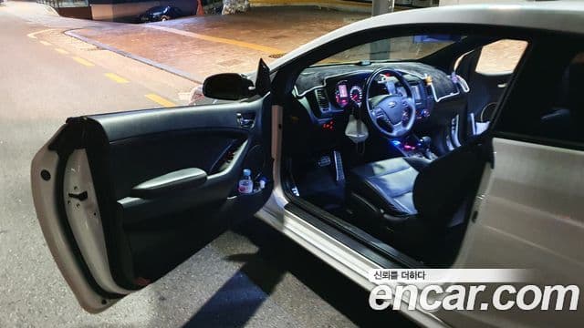 Kia K3 купе Prestige, 2014 4