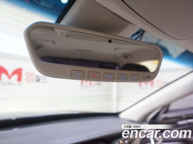 Genesis G90 Luxury, 2019 18