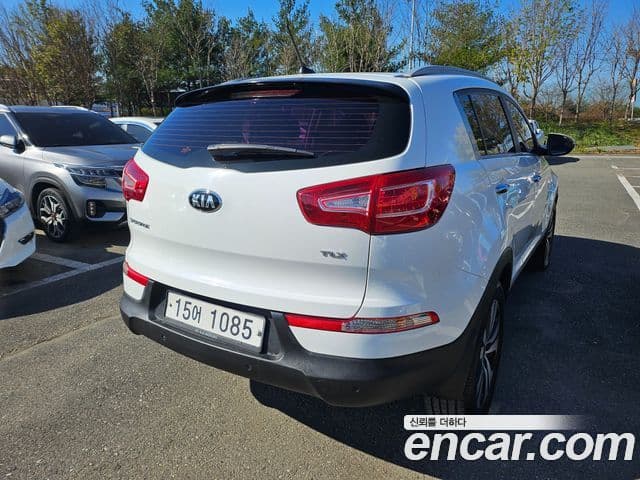 Kia Sportage R Premium, 2013 3