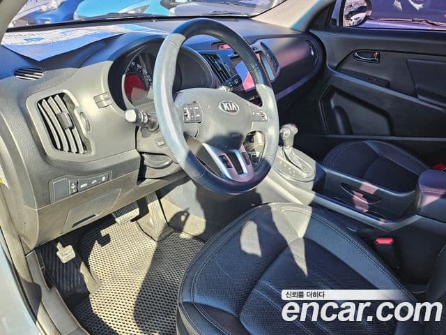 Kia Sportage R Premium, 2013 8