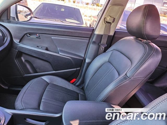 Kia Sportage R Premium, 2013 16