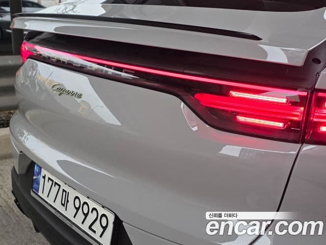 Porsche Cayenne (PO536) 3.0 E-гибрид купе Platinum Edition, 2023 3