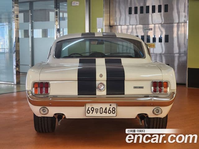 Ford Mustang Shelby GT350 купе, 1980 4