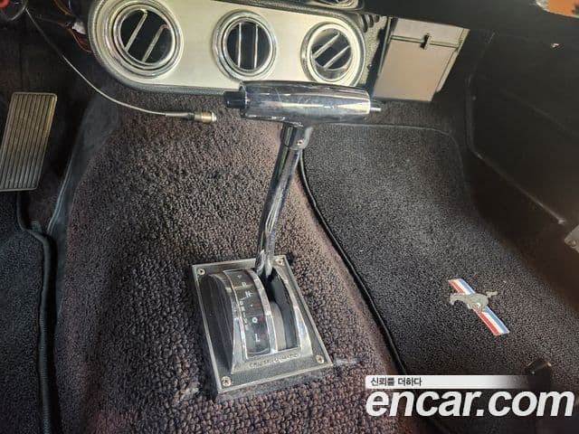 Ford Mustang Shelby GT350 купе, 1980 14